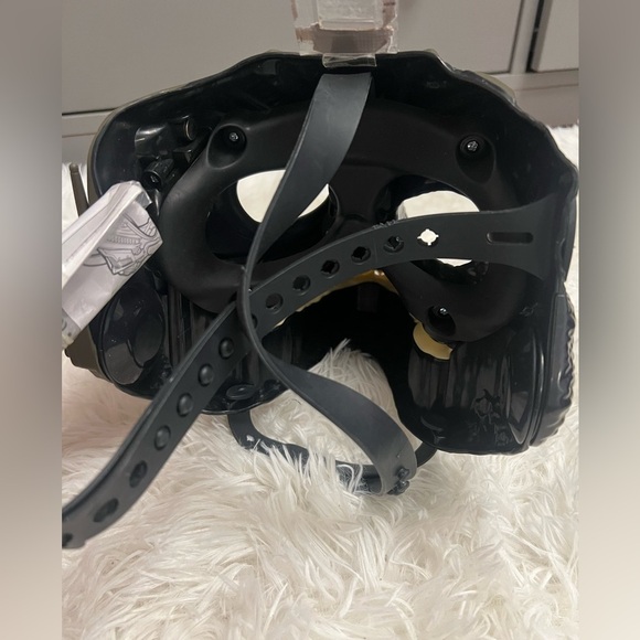 Dinosaur Mask with Light - Picture 4 of 5